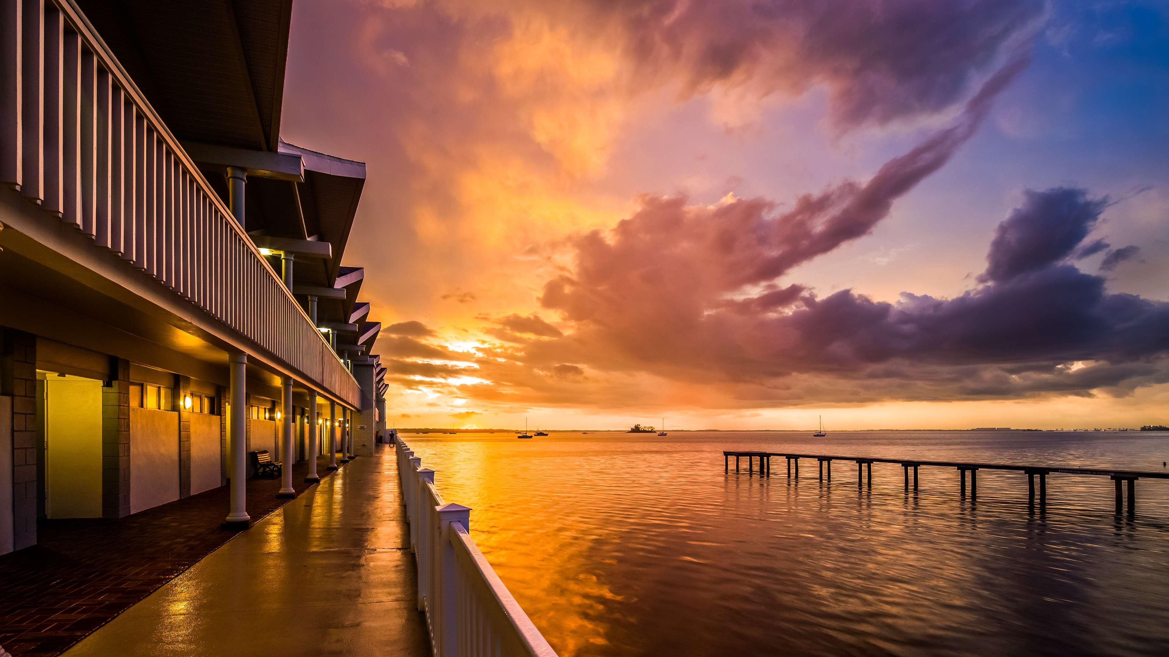 Best Western Plus Yacht Harbor Inn Dunedin Exterior foto